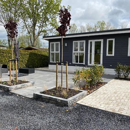 De Friese Wadden Hotel Tzummarum Buitenkant foto